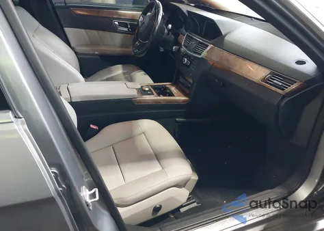 2012 Mercedes-Benz E 350 из США, поврежденный, VIN WDDHF5KB5CA646698